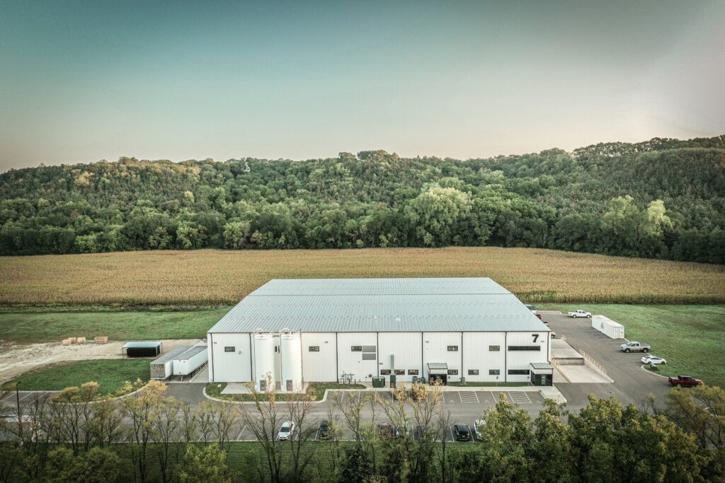 Photo of Gemstar Manufacturing building